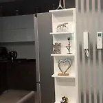 شقة Perczel